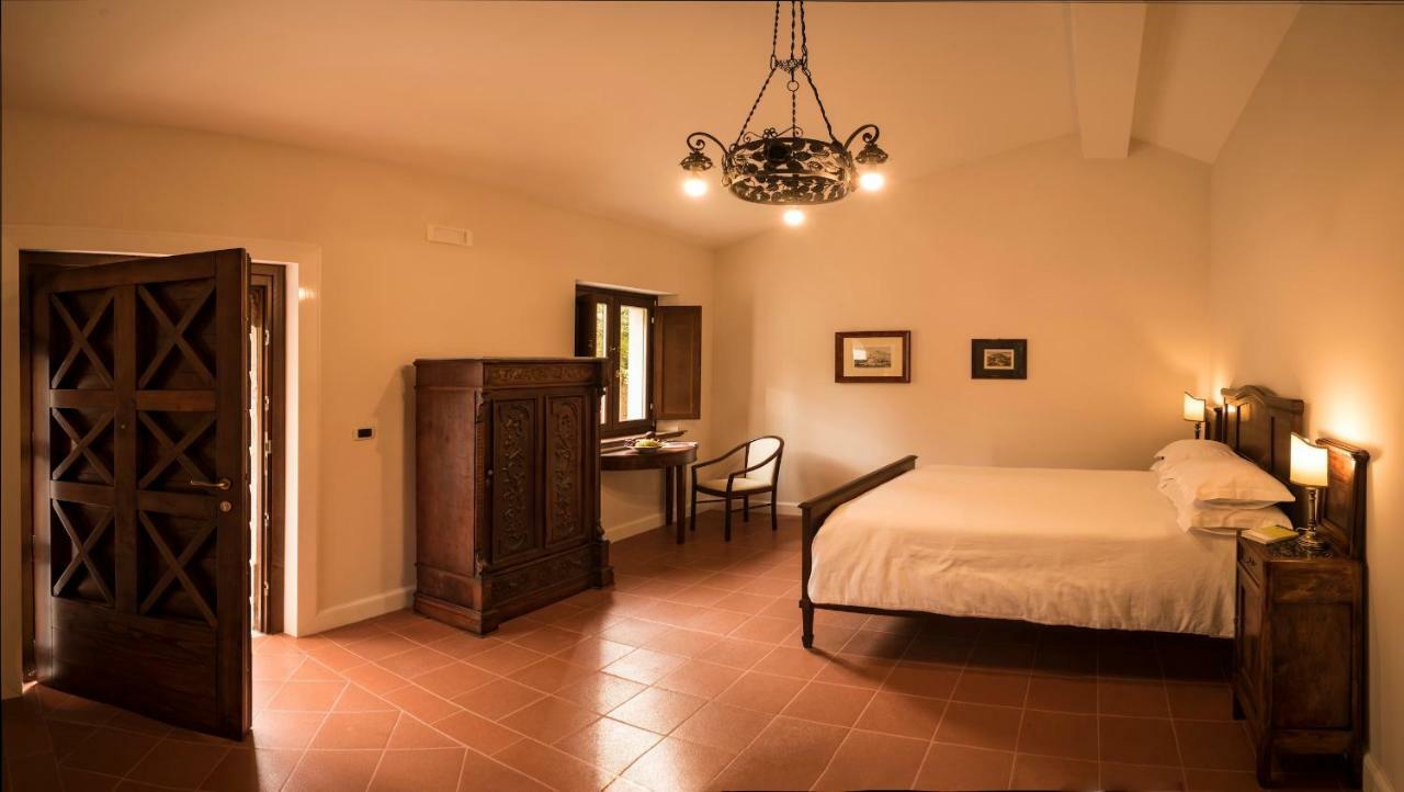 Il Mulino Della Signora Luxury Country House Frigento Luaran gambar